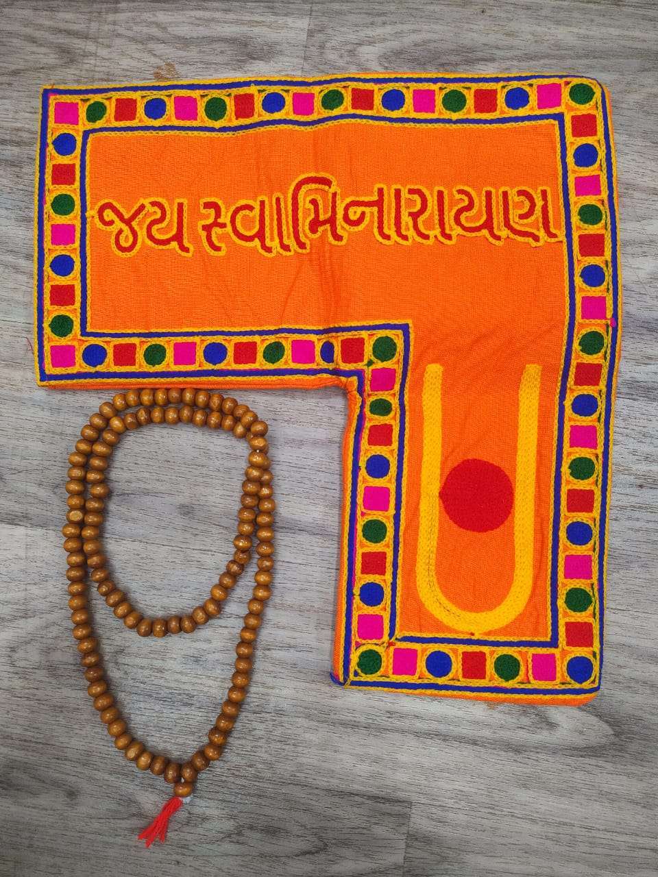 Gaumukhi Jay swaminarayan  Name Kutchi hand in surat