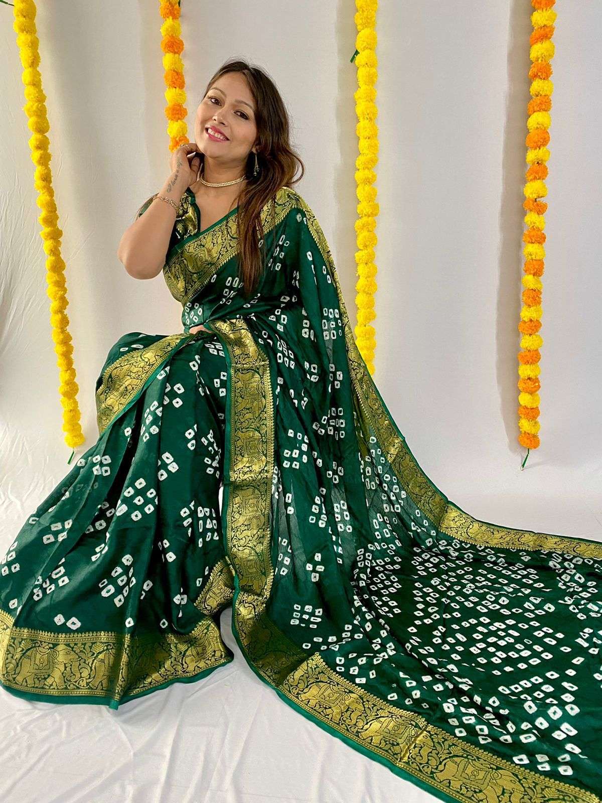 Green art silk bandhani saree wholesaler in surat
