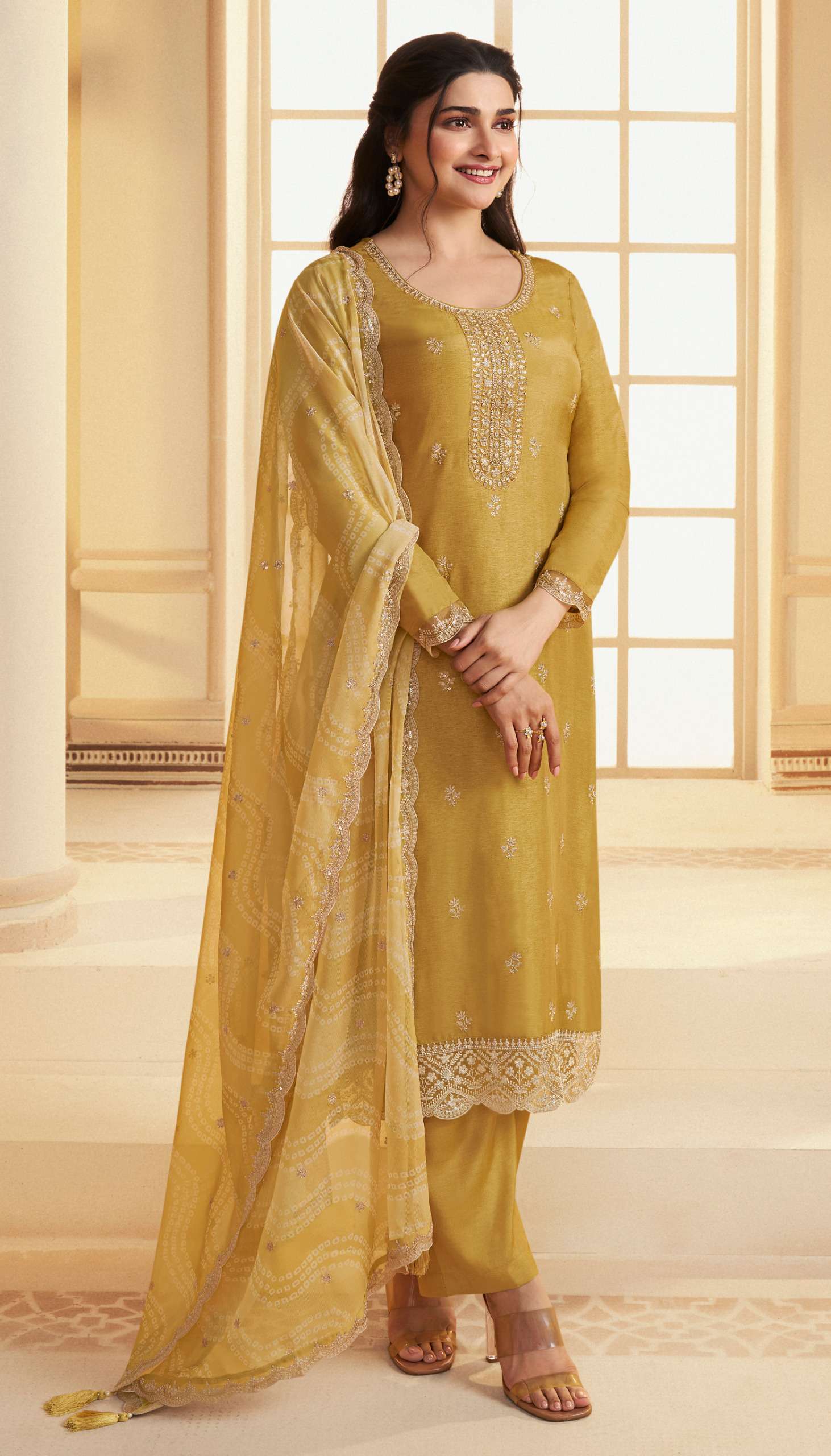 Vinay Kuleesh Shohini Hitlist Dola Silk Designer Wholesale salwar suits