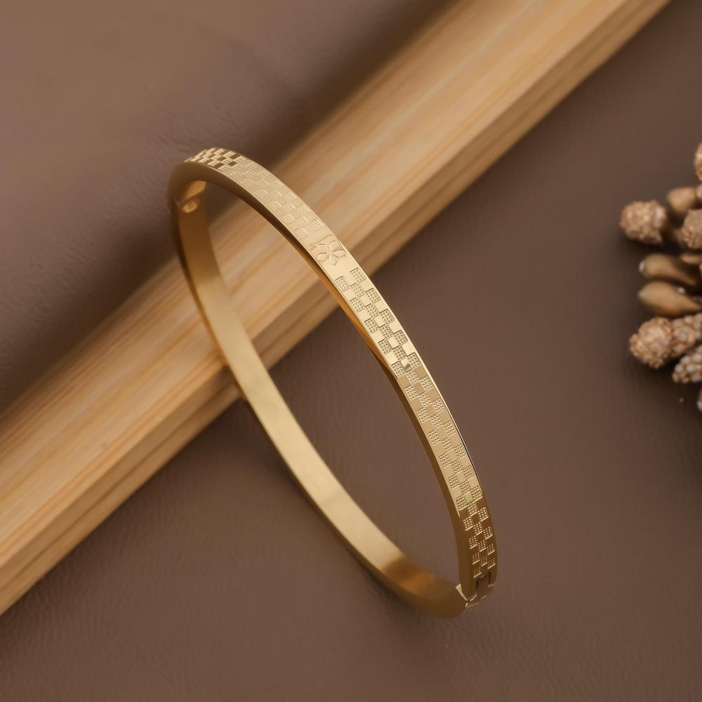 Simple Gold Bracelet Vol 2 for Men & Women Imitation jewelry wholesale market in Bangalore