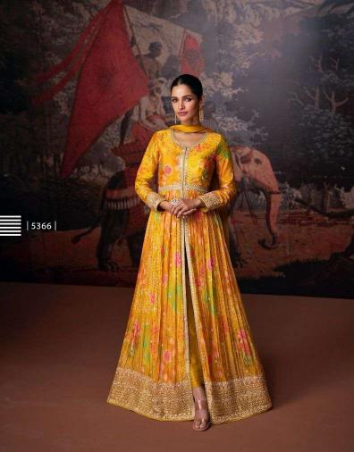 Sayuri Nazraana Designer Gown manufacturers in surat