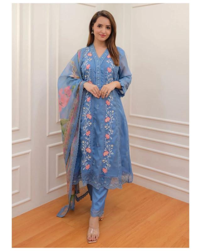 Angle X lady Anarkali kurti Pant with Duppata Supplier in India