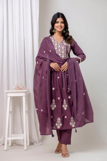 Cotton embroidery three piece set kurti for women manufacturer