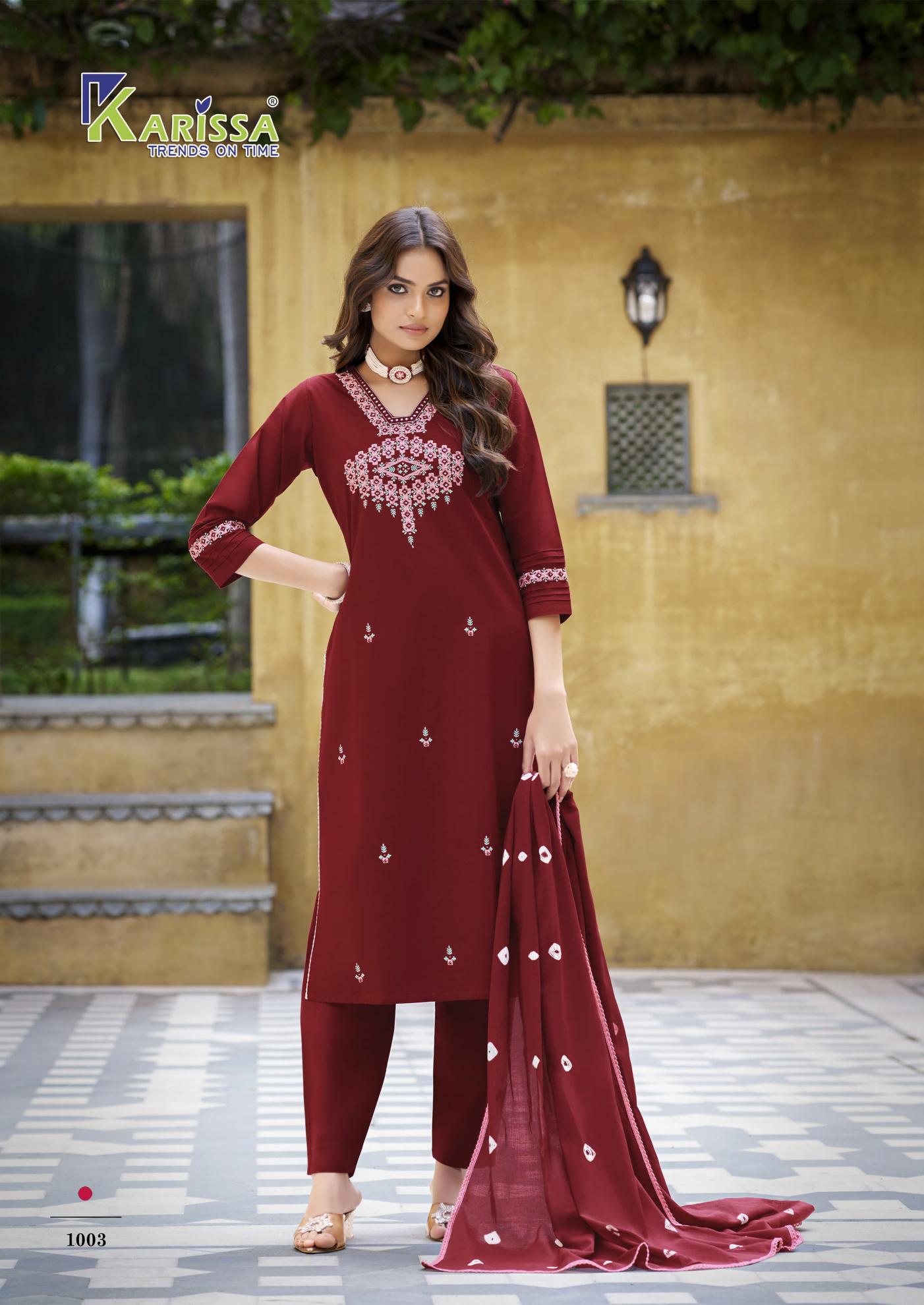 Karissa hiya heavy dhabu cotton top bottom dupatta kurtis manufacturers in india