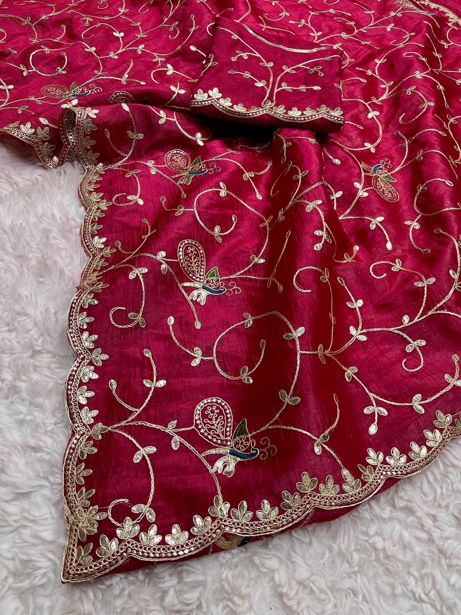 Mahaveer silks soft light weight Gold crush wholesale sarees in surat with low price