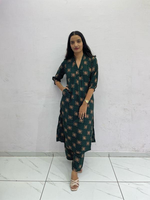 New reyon top bottom kurti manufacturer