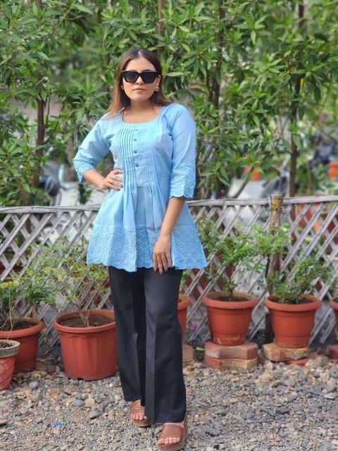 Slim fit short cotton kurtis manufacturers in india