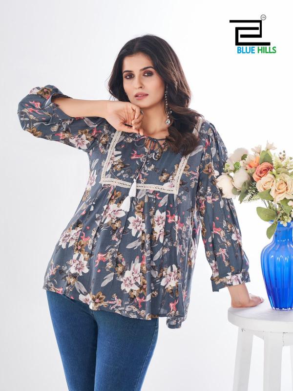Urvashi heavy wrinkle rayon print short top kurtis manufacturer