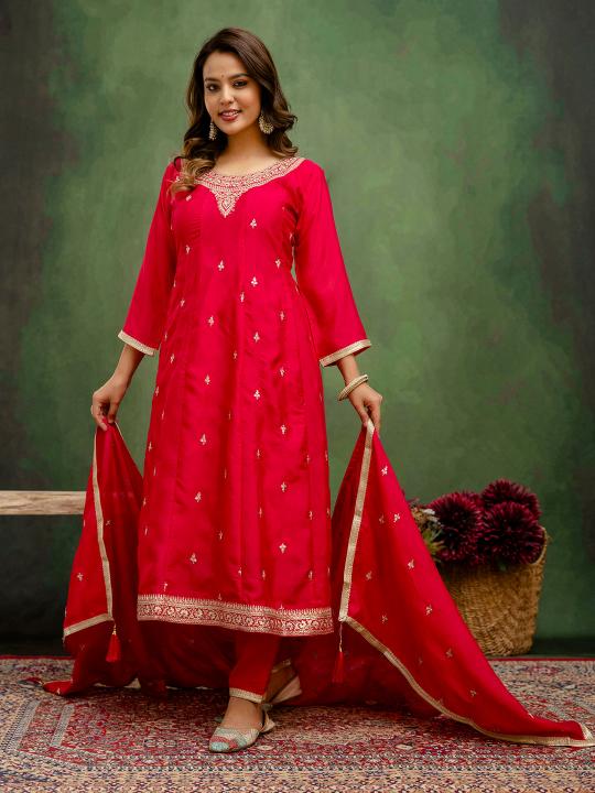 Vastram vichitra silk anarakli style top bottom dupatta branded kurti wholesale