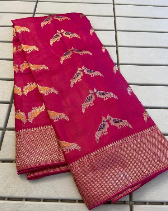 Intricate peacock figure weaving russian cotton silk wholesale sarees online