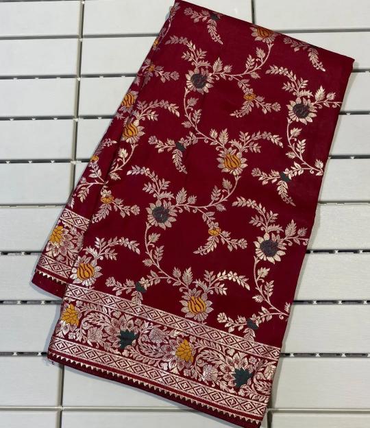 Pure soft russian silk zari n meenakari saree with pallu surat market