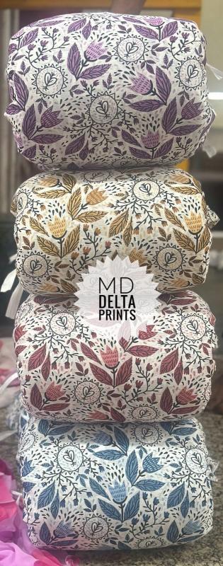 Sajni delta print Fabric Bulk textile supplier in Mumbai