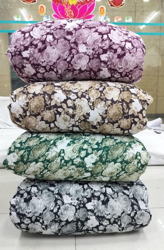 Sajni delta print wholesale Fabric market in Delhi