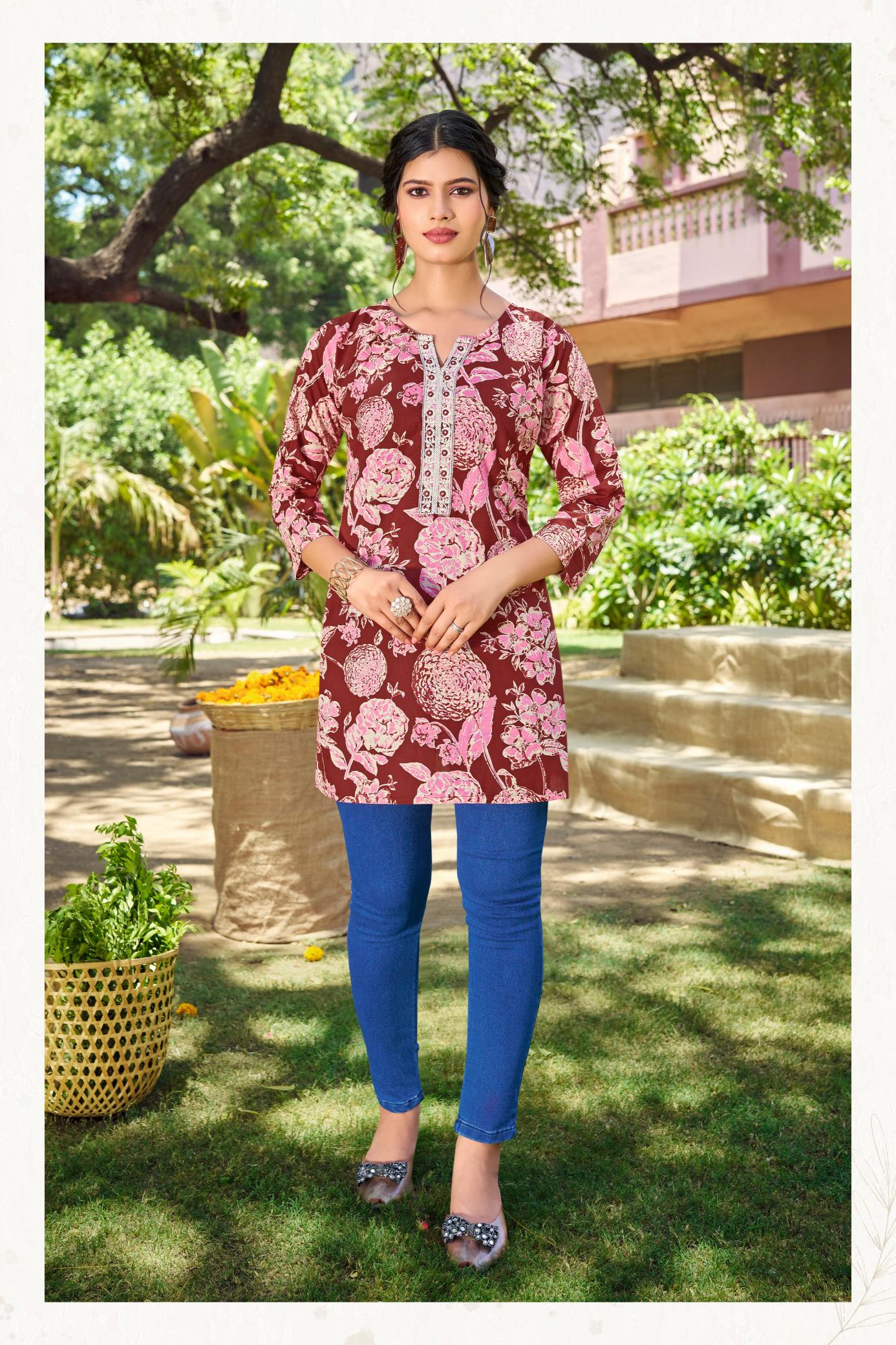 Tips & tops cotton candy vol 7 cotton foil print short top kurtis manufacturers in india