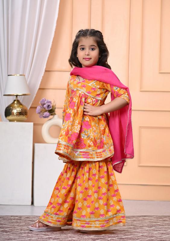 Karma girls kids 01 wear cotton mulmul kurta & sharara set best indian kurtis