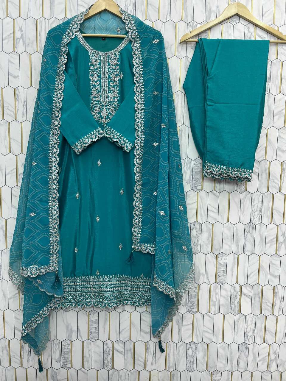Sahiba d.no-AC-7028 pure chinon 3 pcs kurti wholesale women clothing suppliers