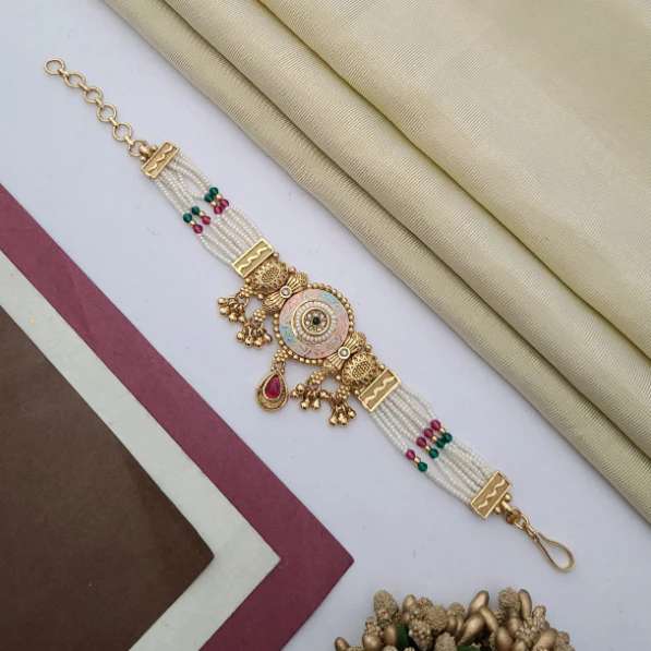 Bracelet BC010 Traditional imitation jewellery