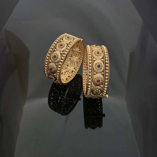 Gold Plated Patla Bangles A1009 Fashion imitation jewellery distributors