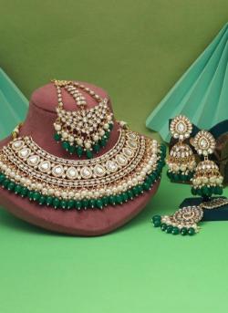 Green Color Kundan Bridal Wear 561 Designer imitation jewelry suppliers in Vadodara