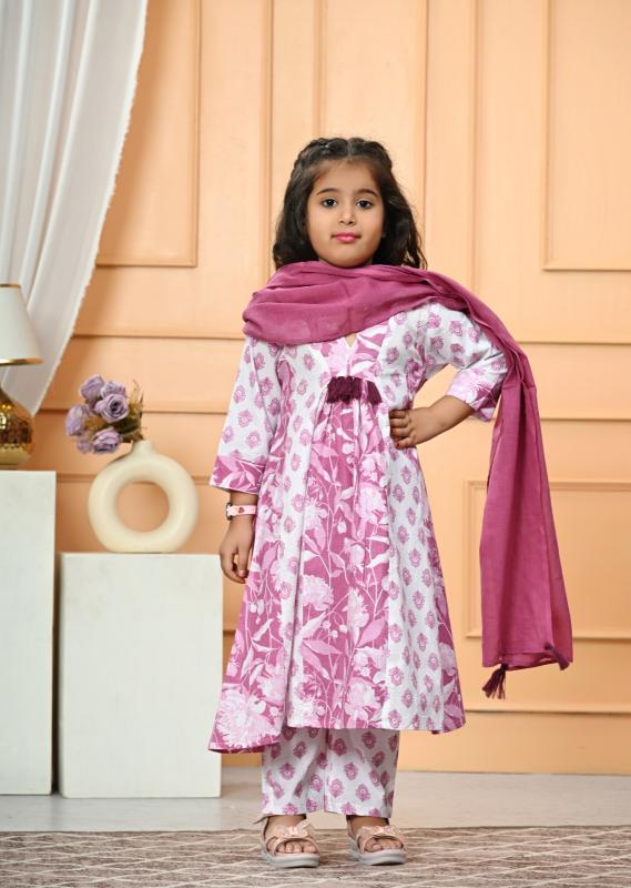 Karma girl kids 06 wear kurta an pant set as wholesale clothing