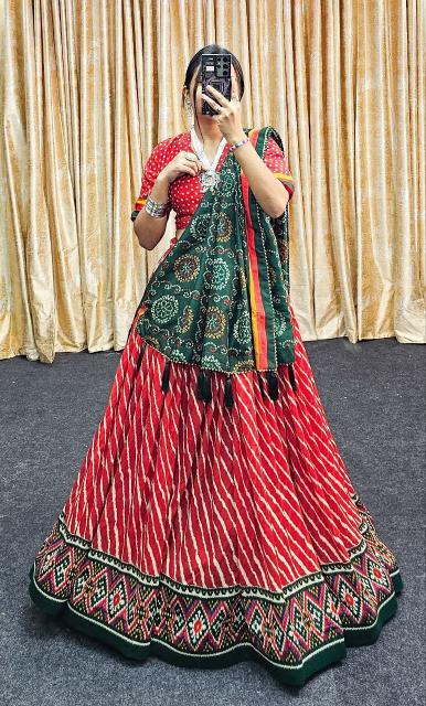 NV 36 Beautiful Lehariya Navratri Wholesale choli manufacturers in India