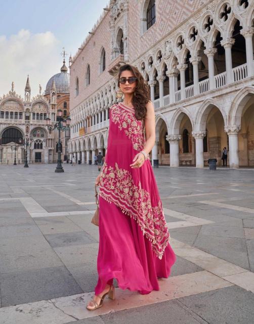 Sayuri designer crown readymade designer salwar suit wholesaler in durg