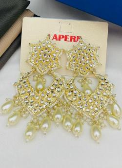 Wedding Wear Golden Kundan Pearl Earrings 620 Wholesale fashion jewellery India