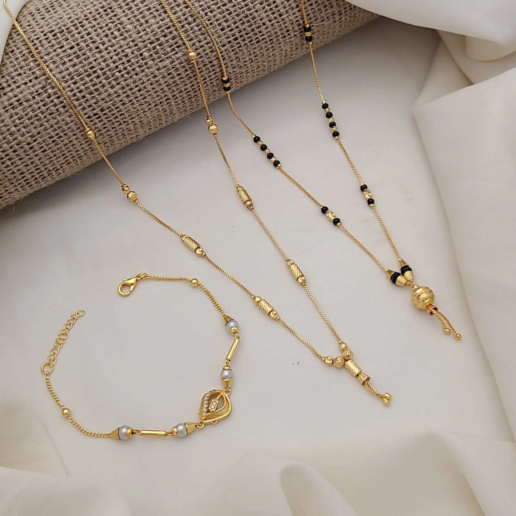Zarith Necklace & Bracelet Combo Best imitation jewellery in Surat