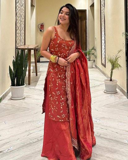 Adhya designer wholesale salwar kameez suits