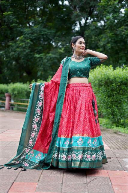 Ekta Bandhan Dola Silk Pink Wholesaler of lehenga choli