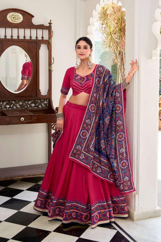 Jobaniyu tussar silk Designer Lehengha choli in Hydrabad wholesale market