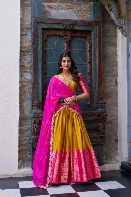 TARIKA Narayan Pattu MST Lehenga choli wholesale online