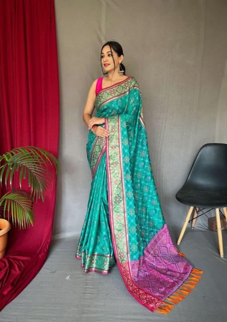 Malhar rangeen patola saree surat ka sabse sasta market 