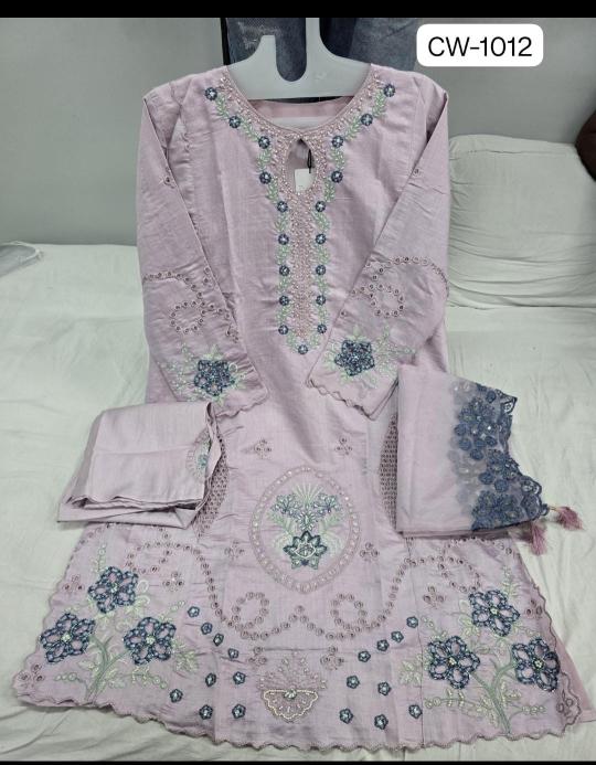 Shraddha designer mushk d.no CW-1012 delhi wholesale seller pakistani suits