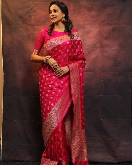 Triveni SK-05 banararsi silk saree top 10 online wholesale clothing shops in india 