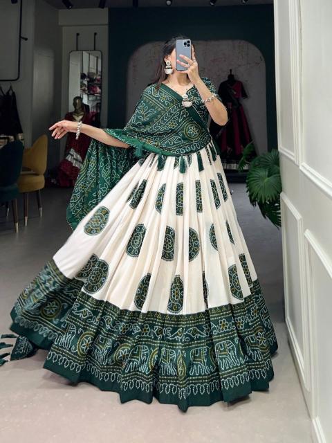 Best quality Dolla silk Green Customized lehenga choli in Mumbai