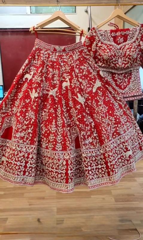 BRIDAL WEAR HEAVY EMBROIDERY CHINE MT-1057 Silk Net Red Affordable lehenga choli store in Ahmedabad