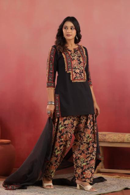 Janni cotton pakistani lawn suits wholesale in hyderabad