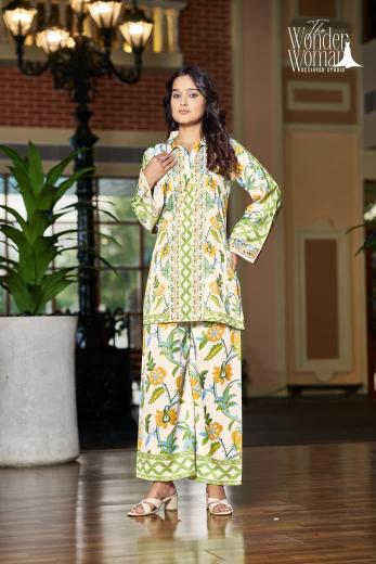 The wonder woman W-1013 wholesale co ord set