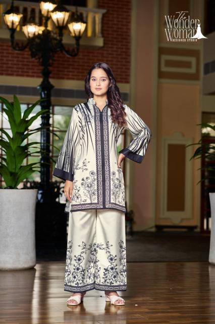 The wonder woman W -2104 coord set wholesale