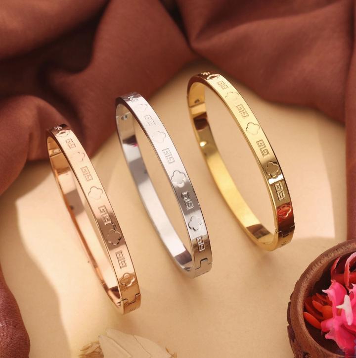 3pcs set stainless steel women bracelet 405 Cheap artificial jewelry India