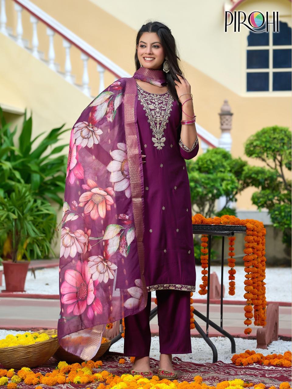Pirohi kritika kurti wholesaler surat india mart