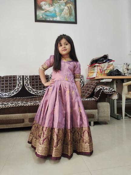 NEW LAUNCING KIDS GOWN silk wholesale girls kids wear market in india
