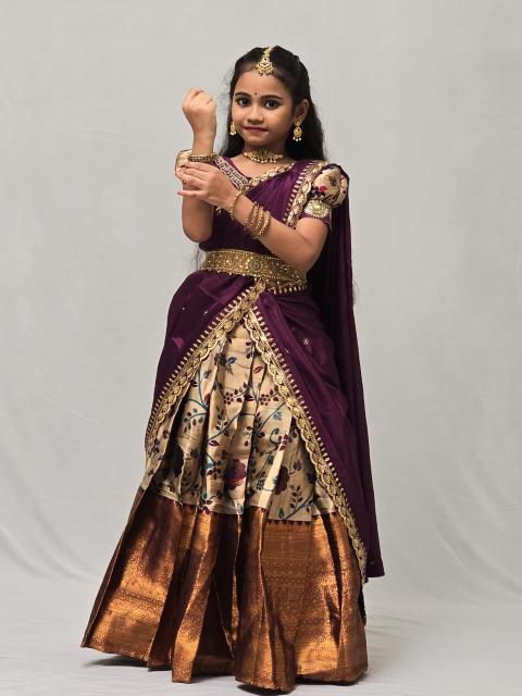NEW LAUNCING KIDS LEHENGA CHOLI lichi silk Kids ethnic wear market in Ahmedabad
