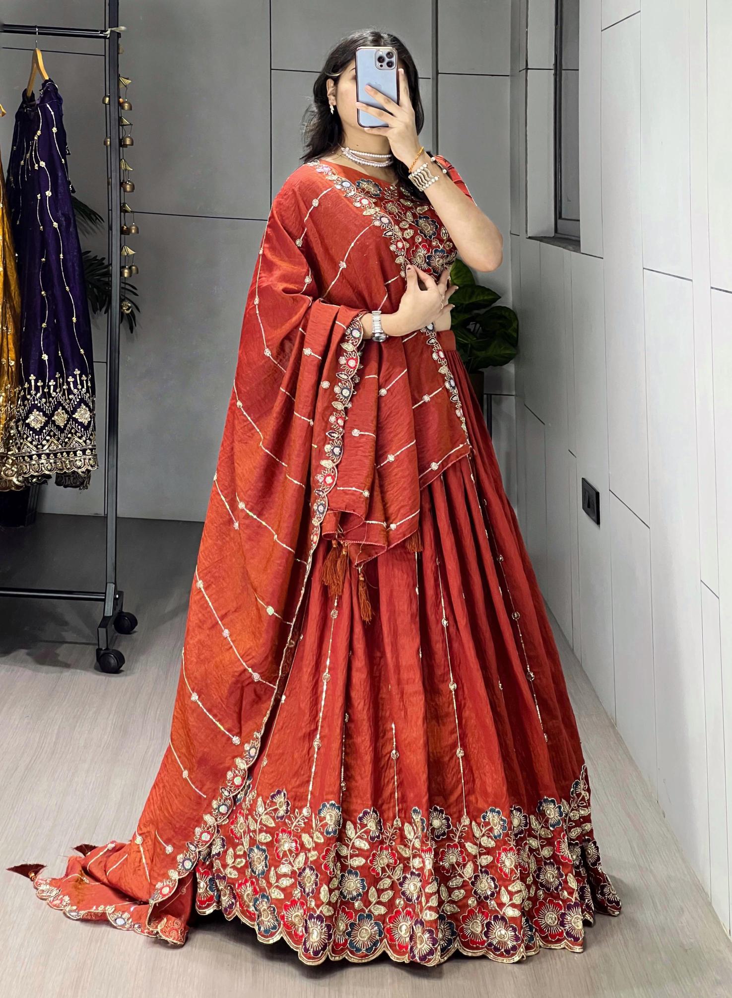 GRTN 8118 RUSTFENTA Vichitraa Wholesale lehenga choli suppliers in Mumbai
