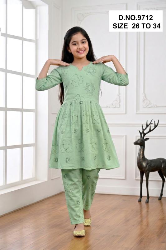 Yamika 9712 Kurti manufacturers in Kolkata