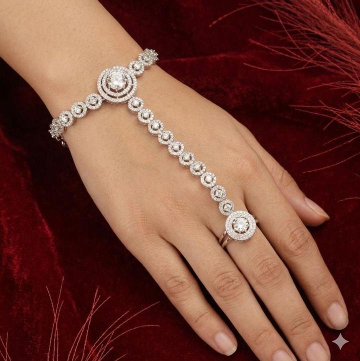 Anti tarnisha silver ad hand harness bracelet H8 Wholesale fashion jewellery in Ahmedabad