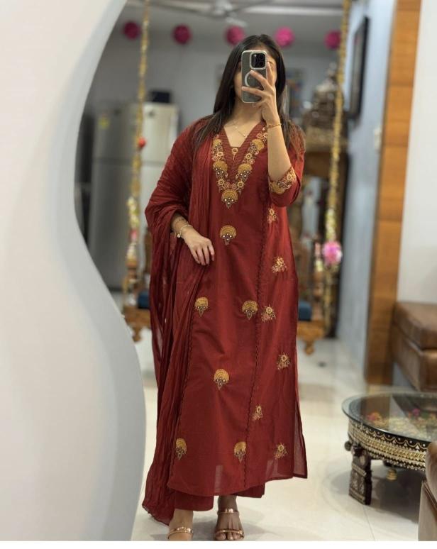 Jaipuri embroidery work kurtis wholesale