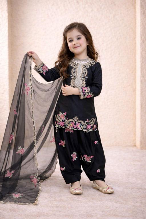 Premium Quality Ready To Wear OC 245 Crep Black Children fashion wholesalers in Gujarat