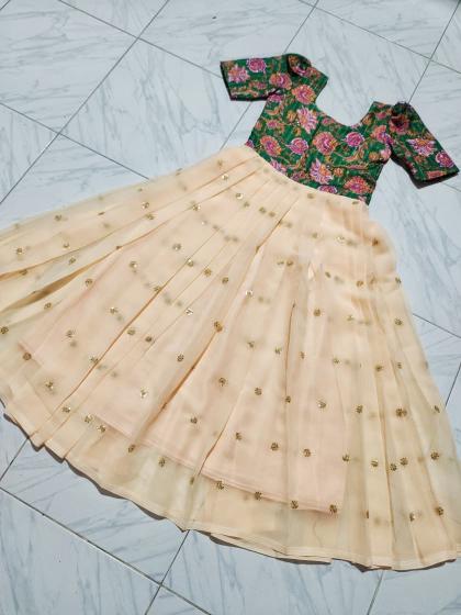 SUMMER GOWN Georgette silk cream Wholesale children clothing suppliers